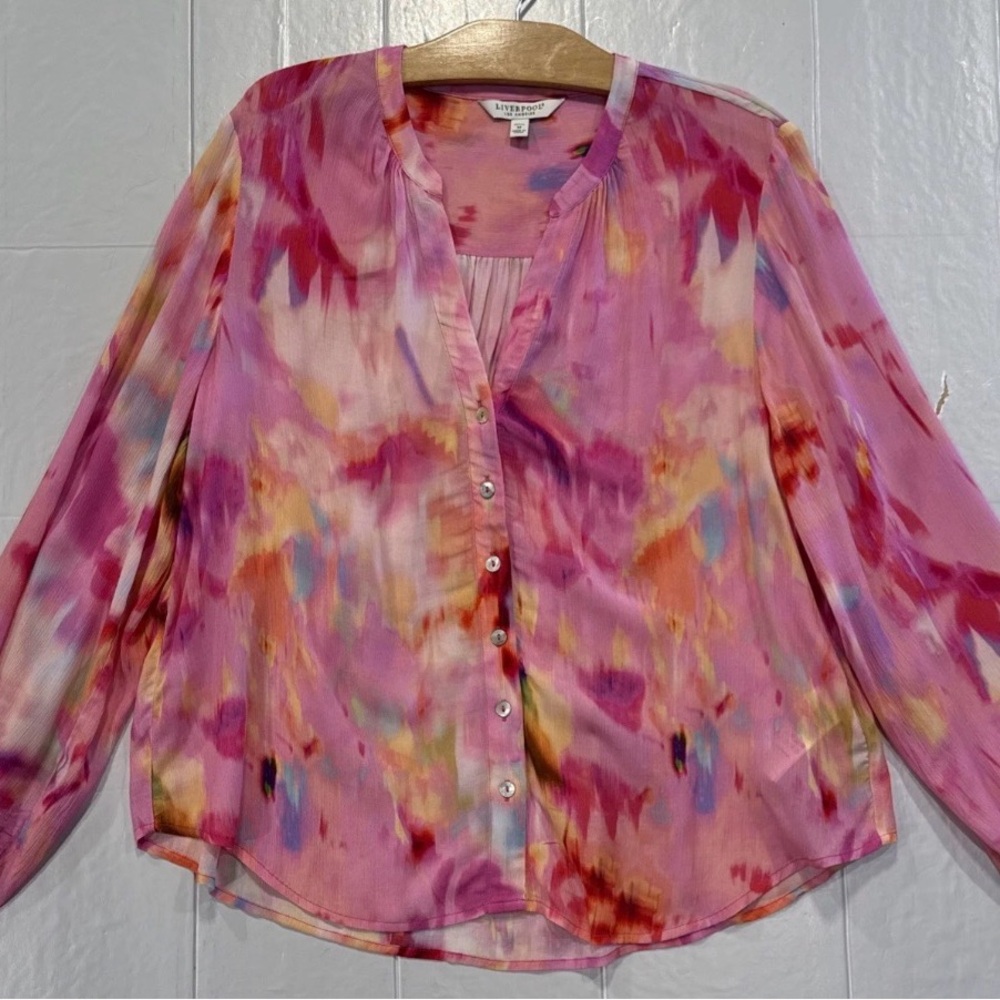 Liverpool LA Pink Chiffon Watercolor Button-Front Shirred Blouse